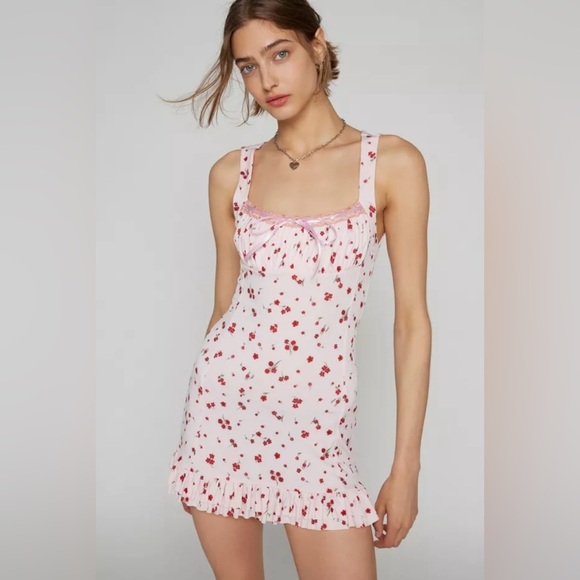 Kimchi Blue Dresses & Skirts - Urban Outfitters Sienna Ribbon Pink Mini Dress - Size Small